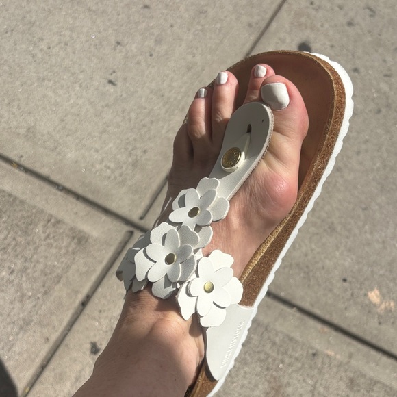 Birkenstock White Floral Sandals Size 9 - Picture 1 of 4